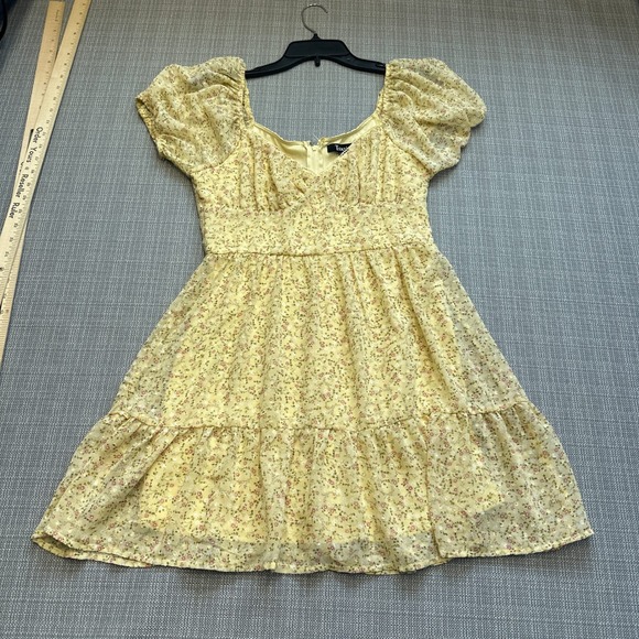 Trixxi Dresses & Skirts - Trixxi Butter Yellow Floral Dress Medium Puff Sleeve Babydoll Sheer Overlay *